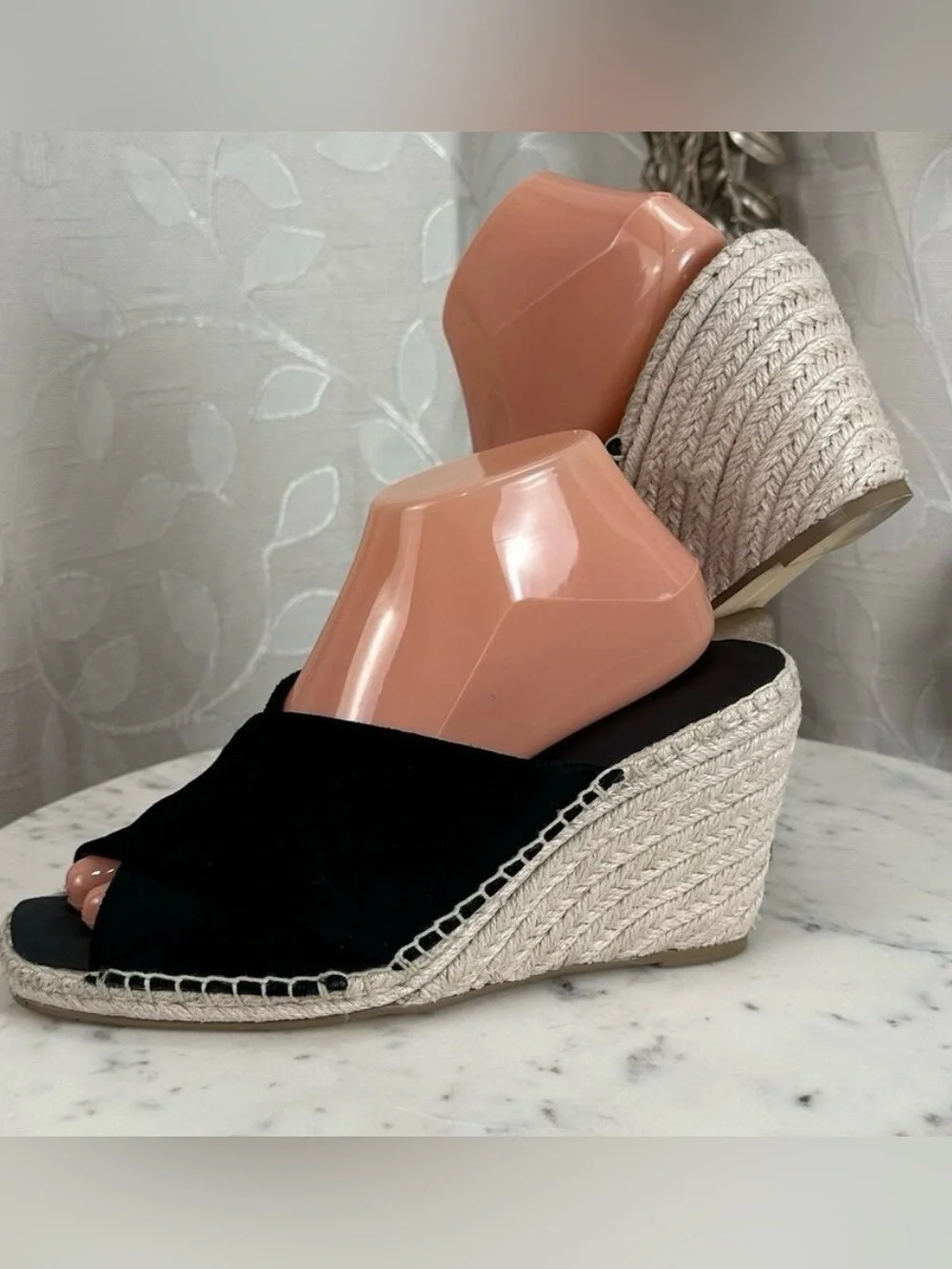 Banana Republic Women’s  Espadrille Wedge Sandals Black Size 7